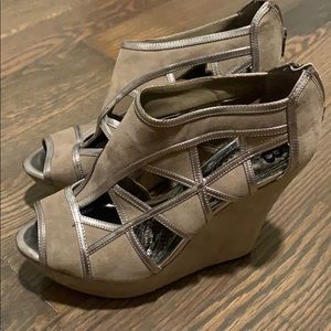 Gianni Bini Wedges